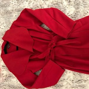 Red coat❤️ Perfect for Date night 🥂